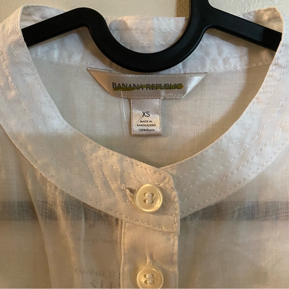 Banana Republic Linen Top